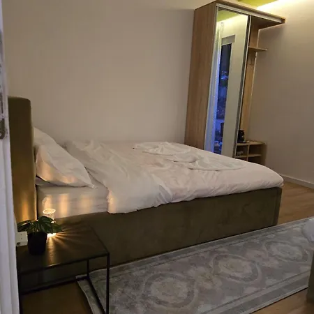 Neva's Privatunterkunft *