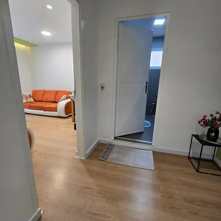 Neva'S Hotel, Apartment