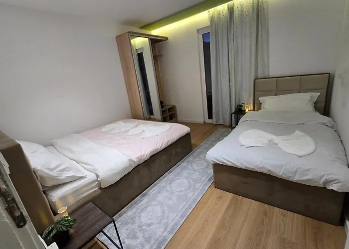 Проживание в семье Neva's *