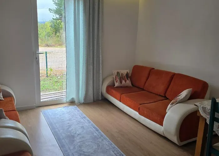 Habitación en casa particular Neva's *